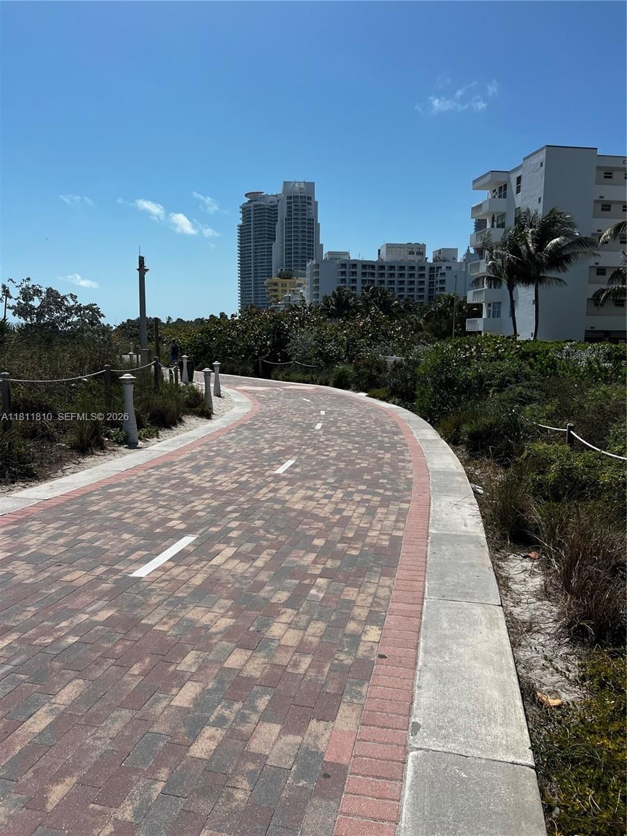 Real estate property located at 335 Ocean Dr #114, Miami-dade, Ocean Walk On South Beach, Miami Beach, FL