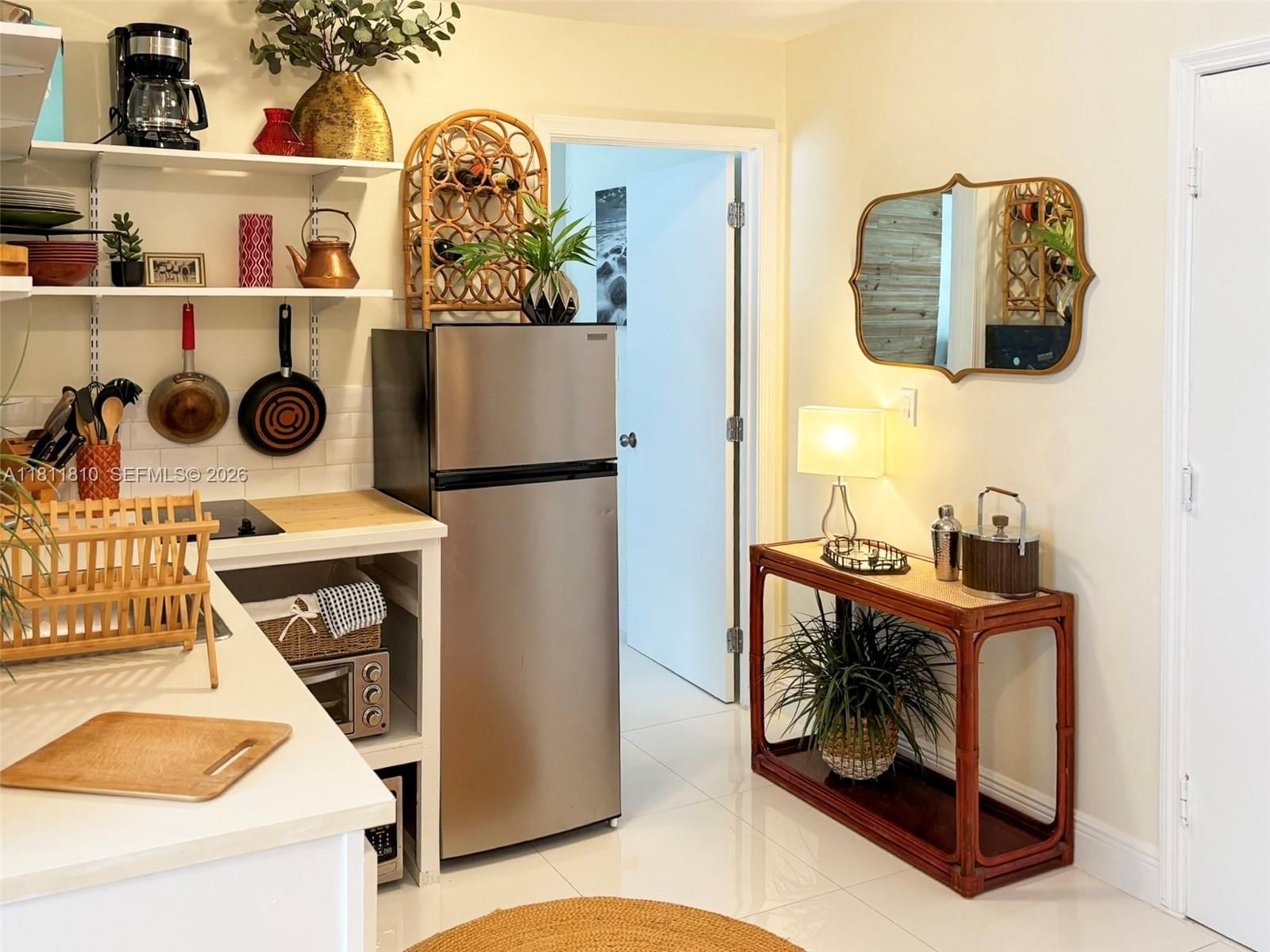 Real estate property located at 335 Ocean Dr #114, Miami-dade, Ocean Walk On South Beach, Miami Beach, FL