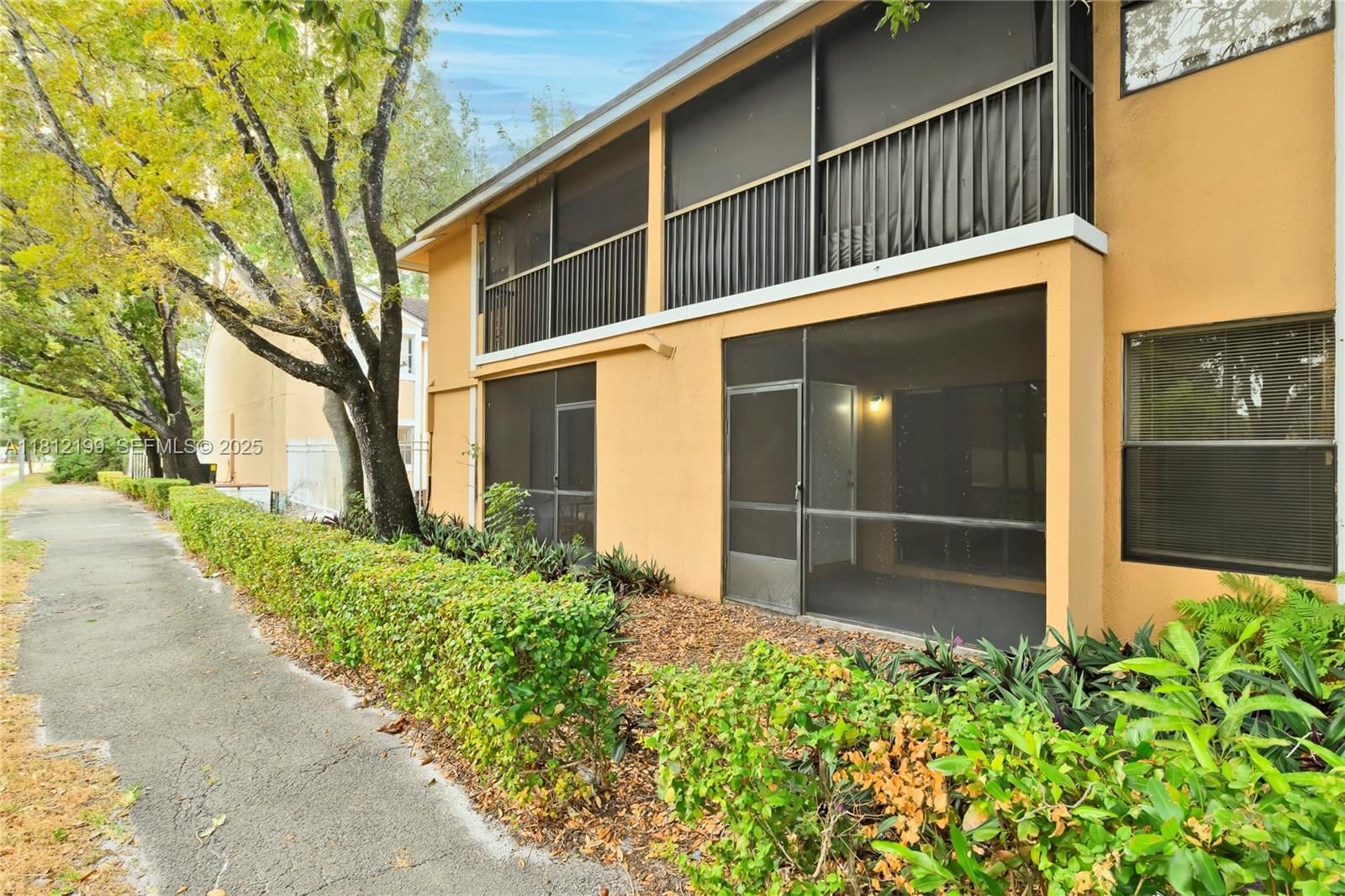 Real estate property located at 8109 21 CT #8109, Broward, Verano At Miramar Condo, Miramar, FL