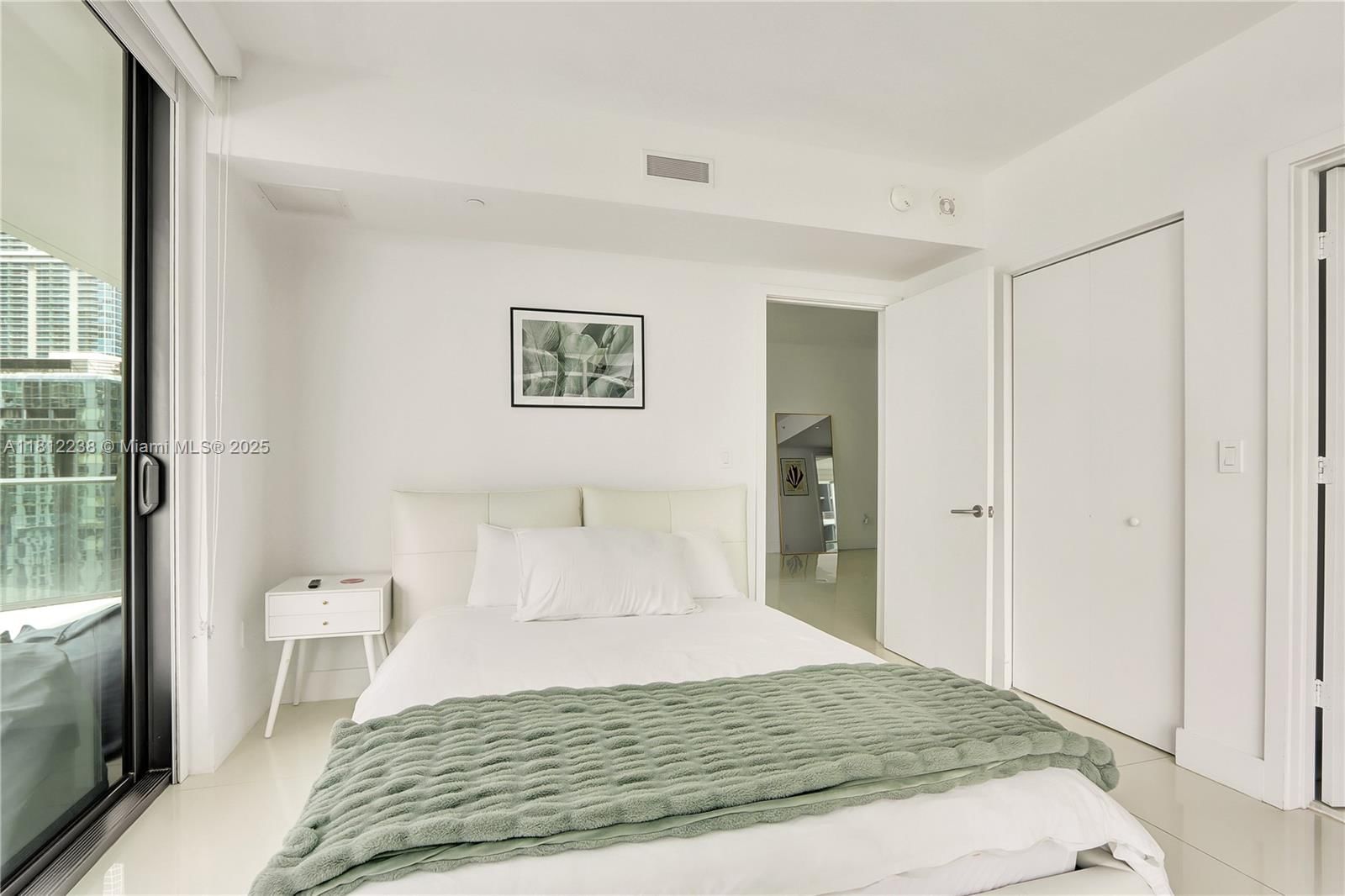 Real estate property located at 1300 Miami Ave #1610, Miami-dade, 1300 S Miami Avenue Condo, Miami, FL