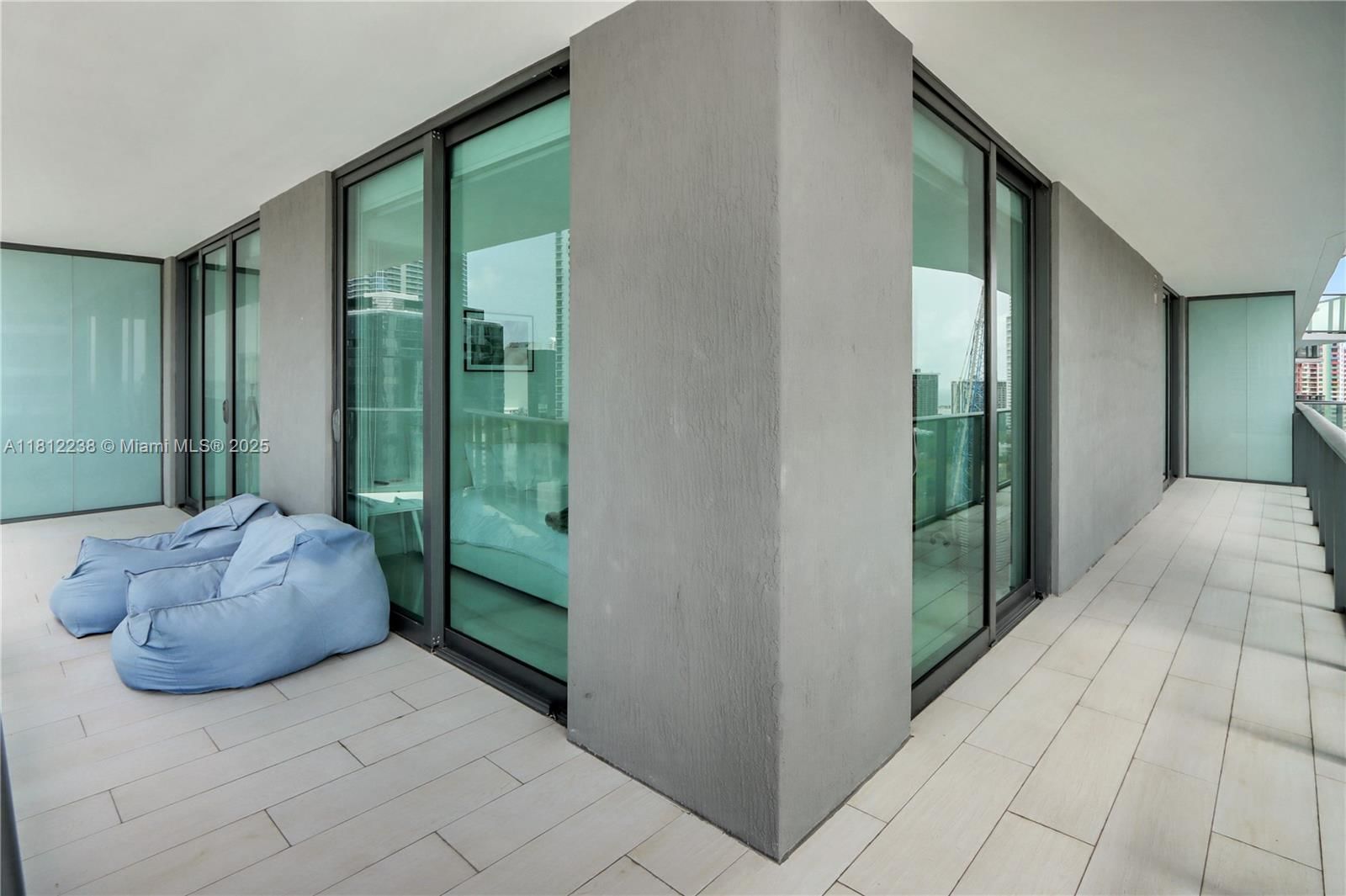 Real estate property located at 1300 Miami Ave #1610, Miami-dade, 1300 S Miami Avenue Condo, Miami, FL