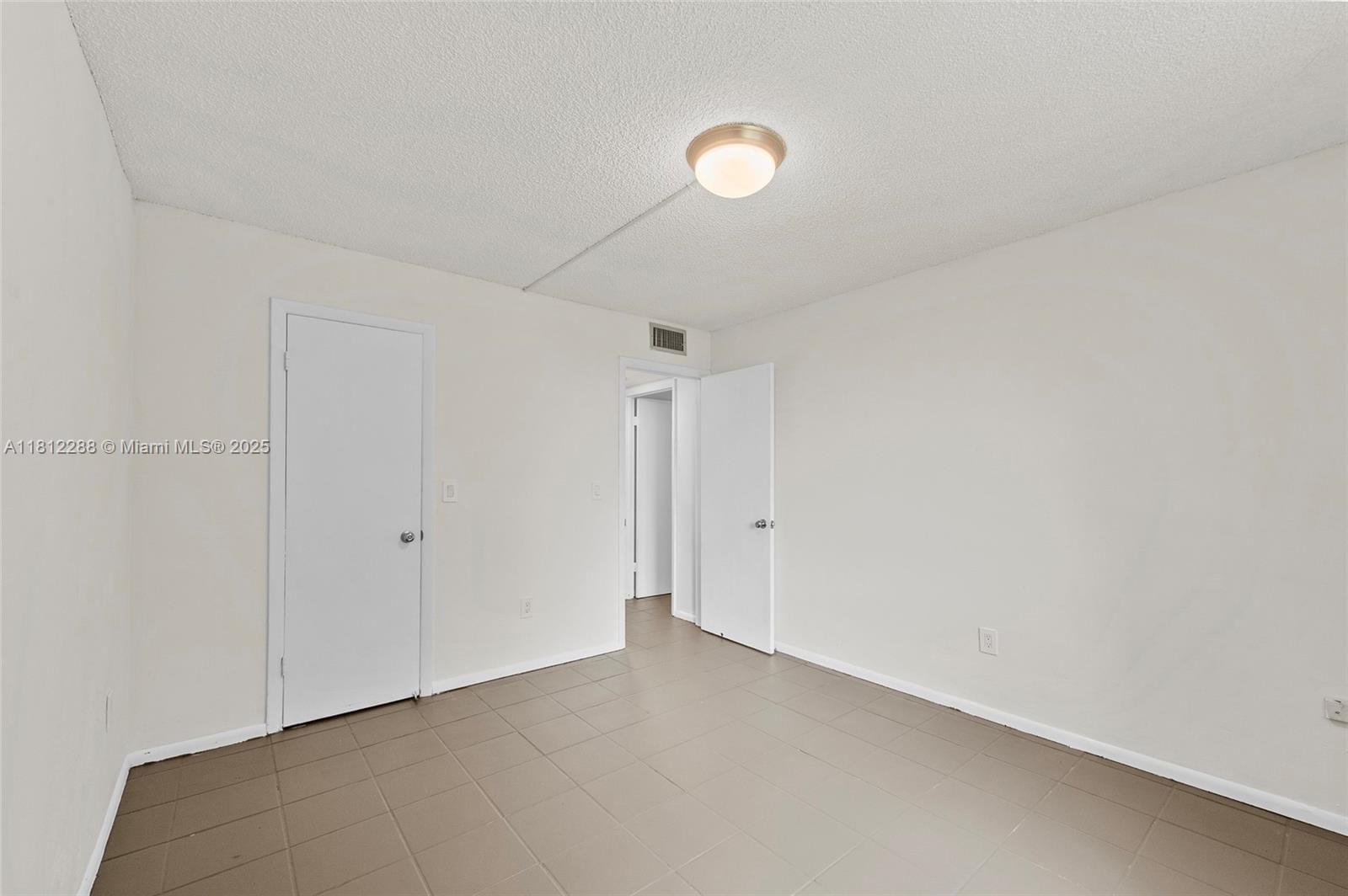 Real estate property located at 3253 Foxcroft Rd G312, Broward, Foxcroft Apts Inc Condo, Miramar, FL