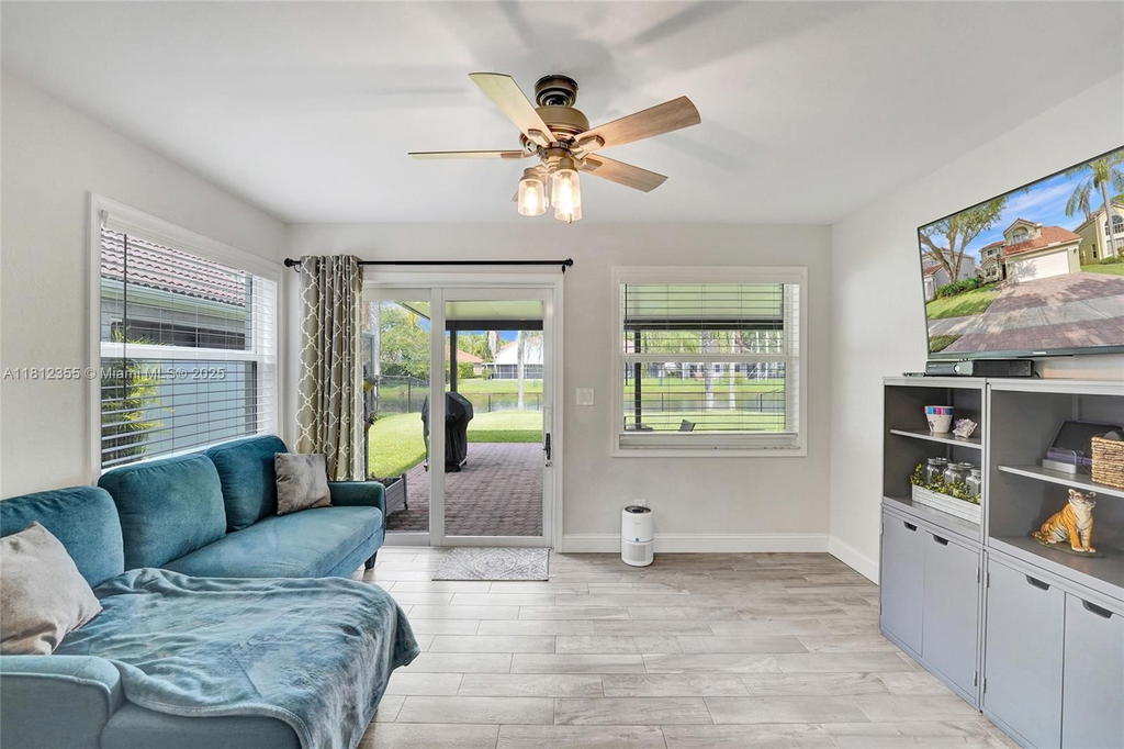 Real estate property located at 2791 Oak Park Cir, Broward, Forest Ridge Patio Homes, Davie, FL