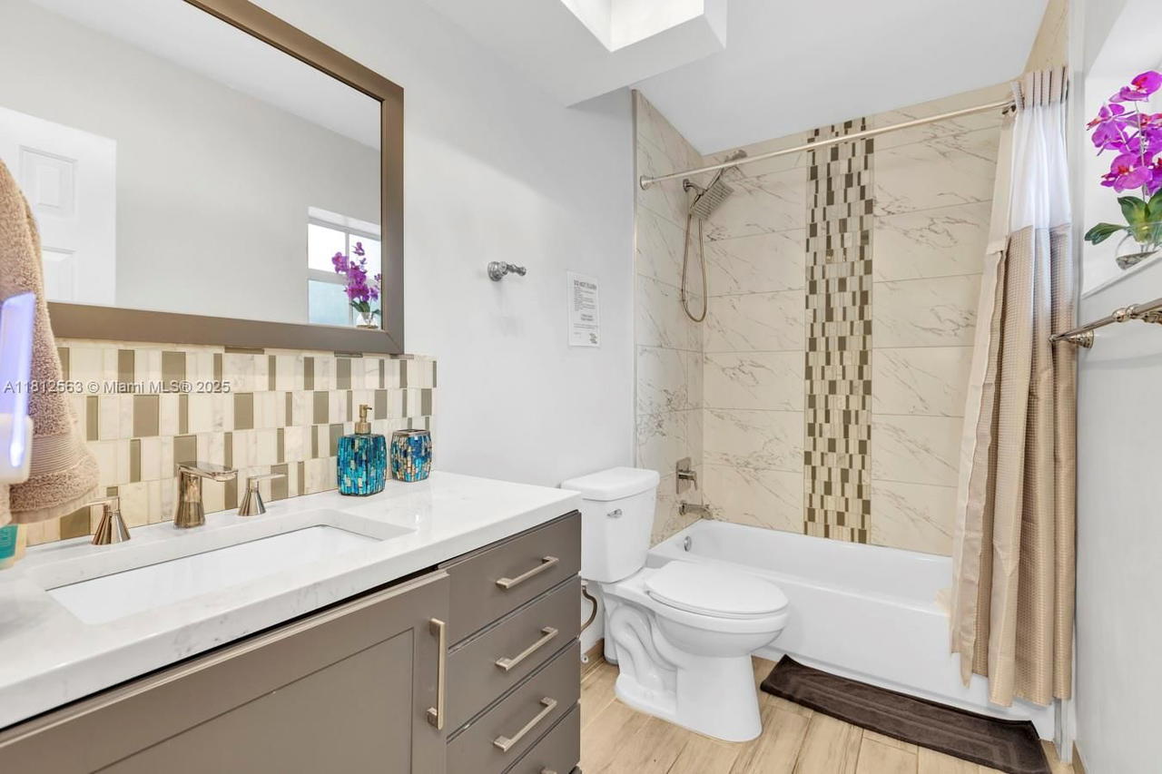 Real estate property located at 7509 Hayes St, Broward, Boulevard Heights, Hollywood, FL