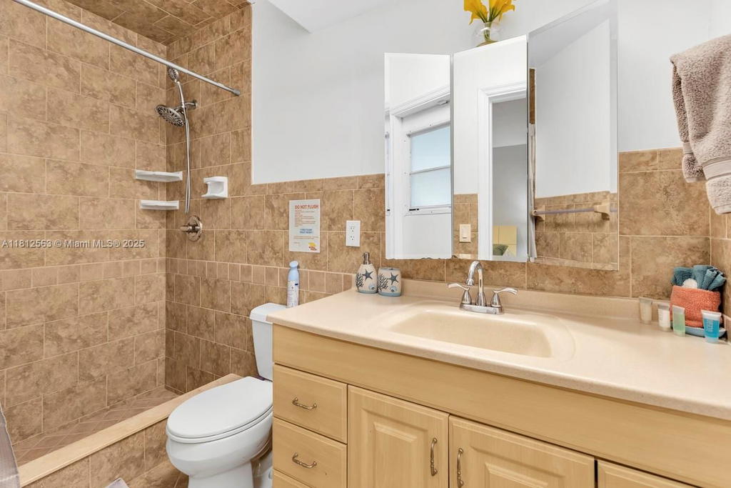 Real estate property located at 7509 Hayes St, Broward, Boulevard Heights, Hollywood, FL