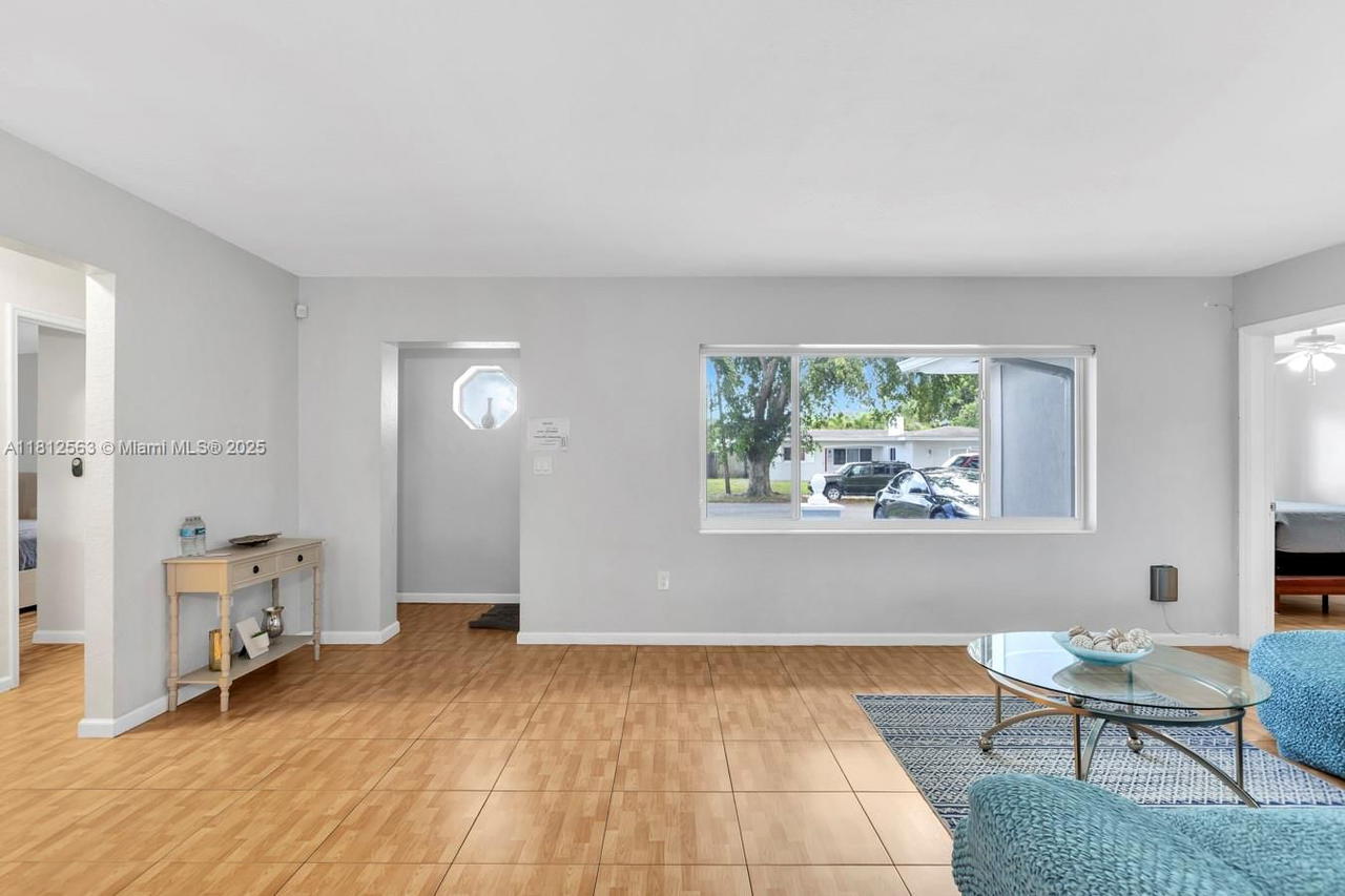 Real estate property located at 7509 Hayes St, Broward, Boulevard Heights, Hollywood, FL