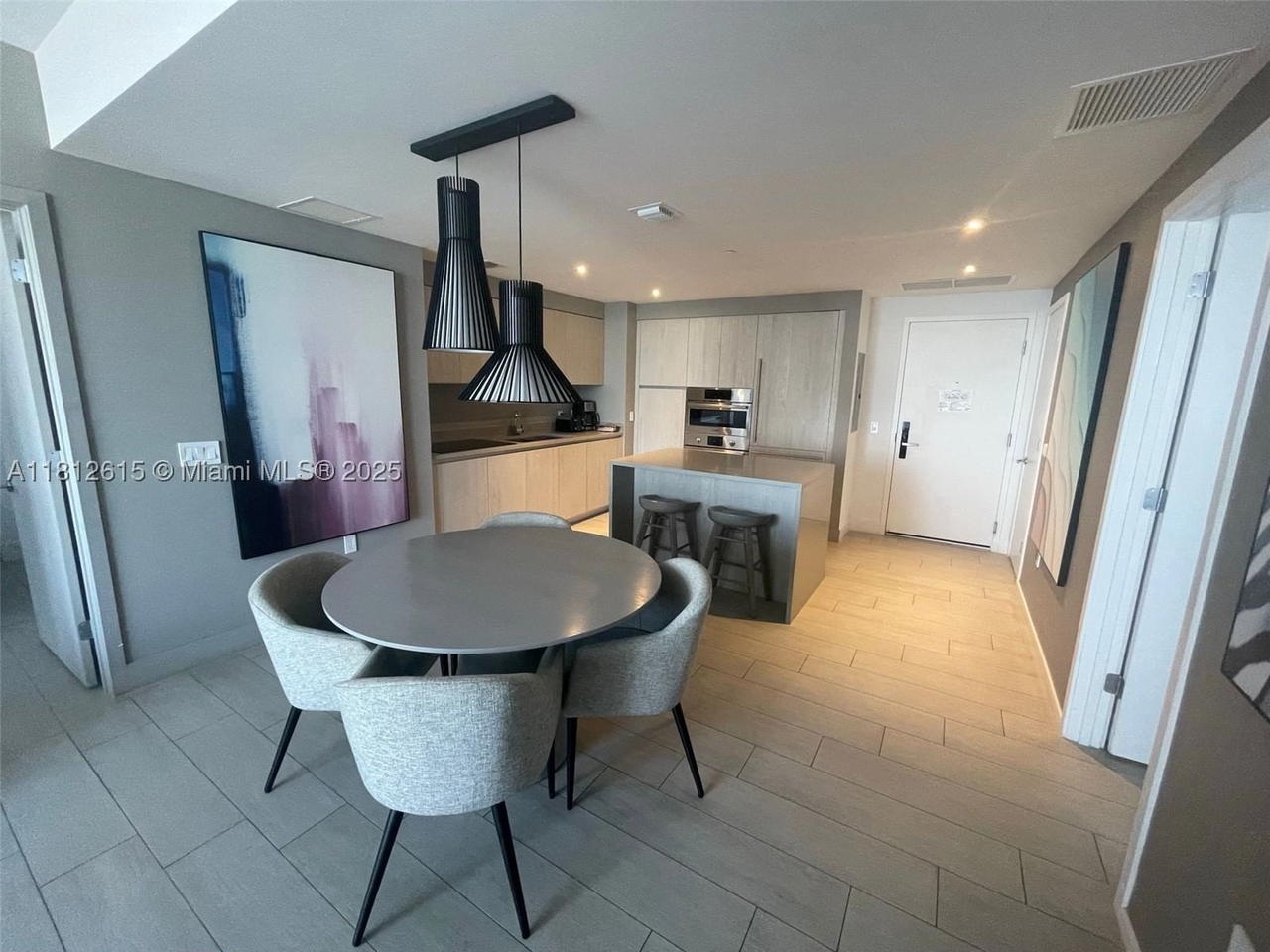 Real estate property located at 4010 Ocean Dr R1705, Broward, 4010 South Ocean Condo, Hollywood, FL