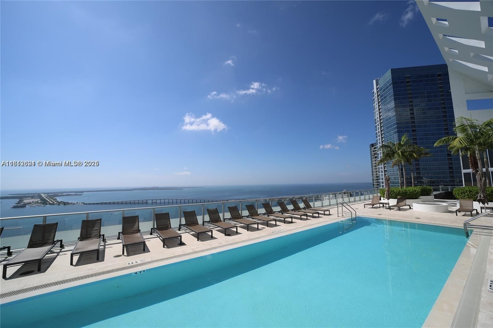 Real estate property located at 1300 Brickell Bay Dr #1006, Miami-dade, Brickellhouse Condo, Miami, FL