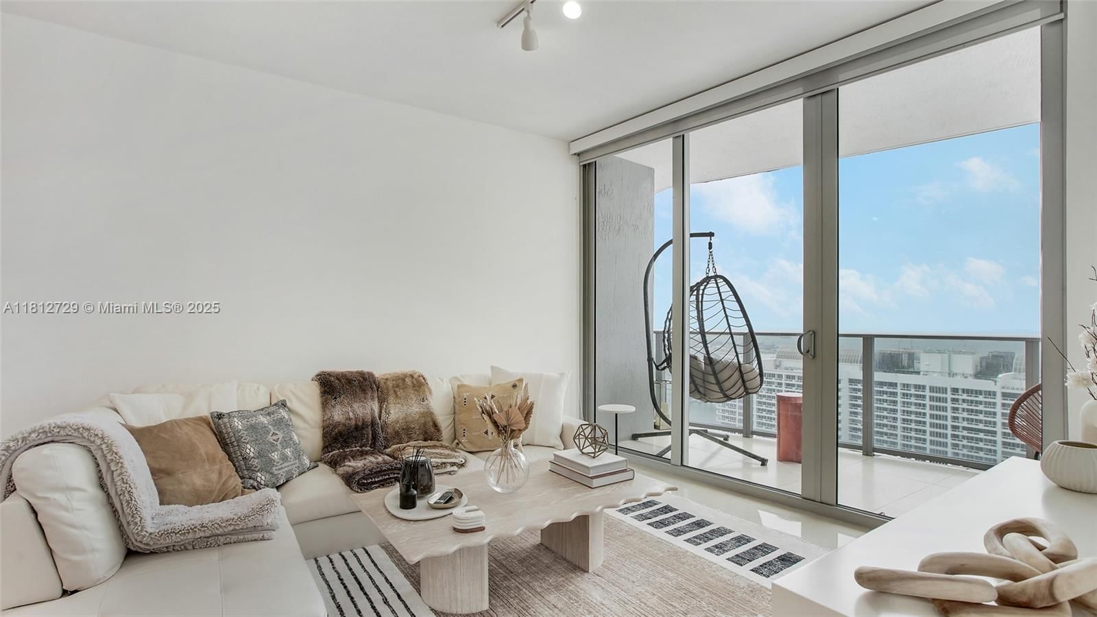 Real estate property located at 488 18th St #4208, Miami-dade, Aria On The Bay Condo, Miami, FL