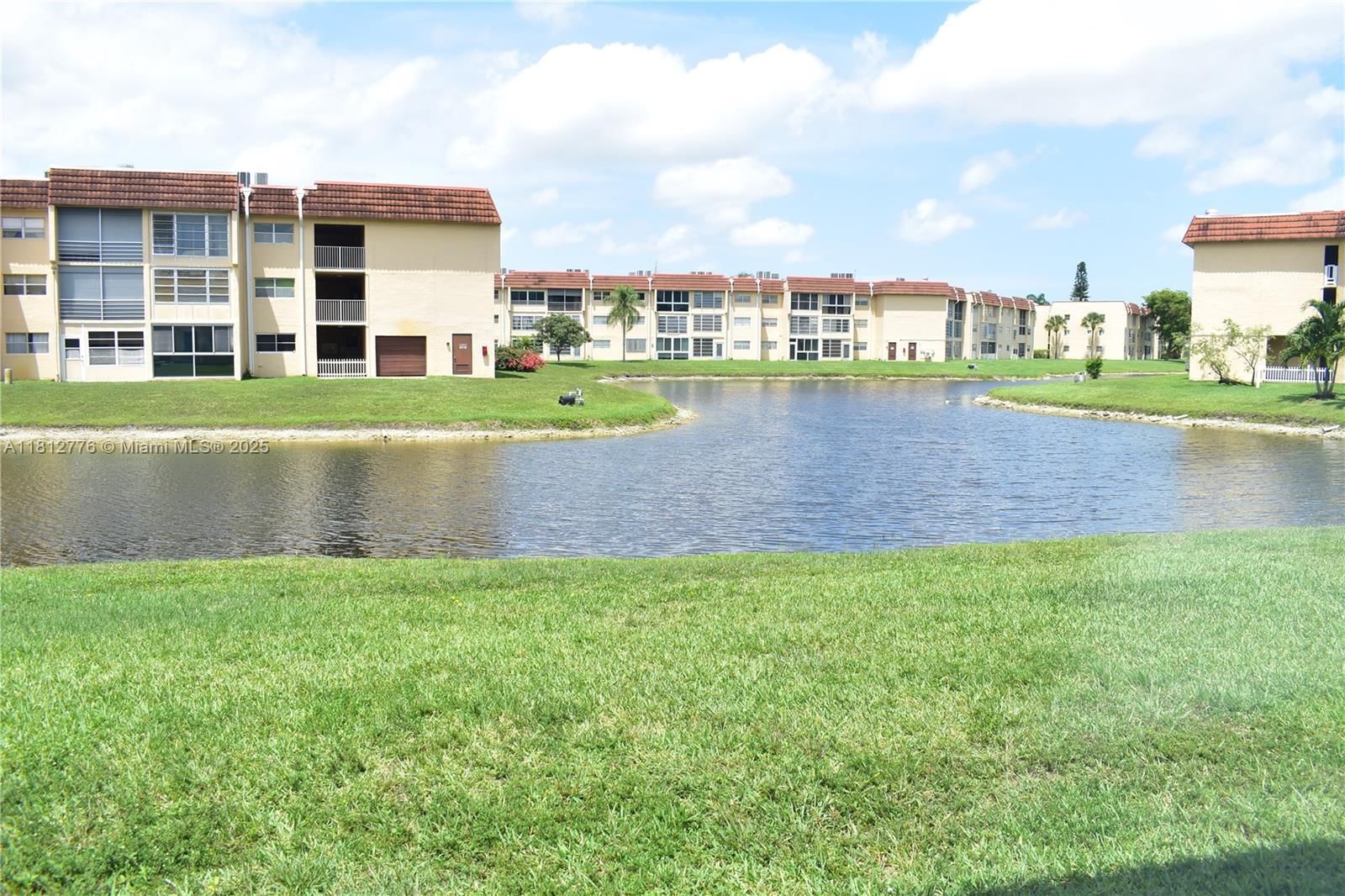 Real estate property located at 8951 Sunrise Lakes Blvd #108, Broward, Sunrise Lakes 87 Condo, Sunrise, FL