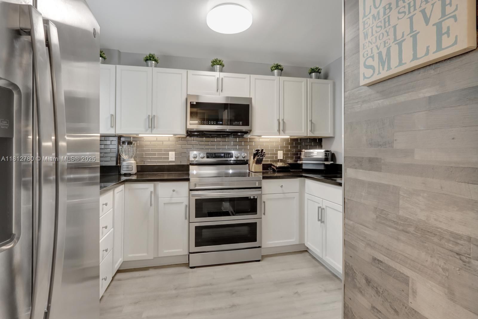 Real estate property located at 103 Royal Park Dr #3D, Broward, Royal Park Condo, Oakland Park, FL