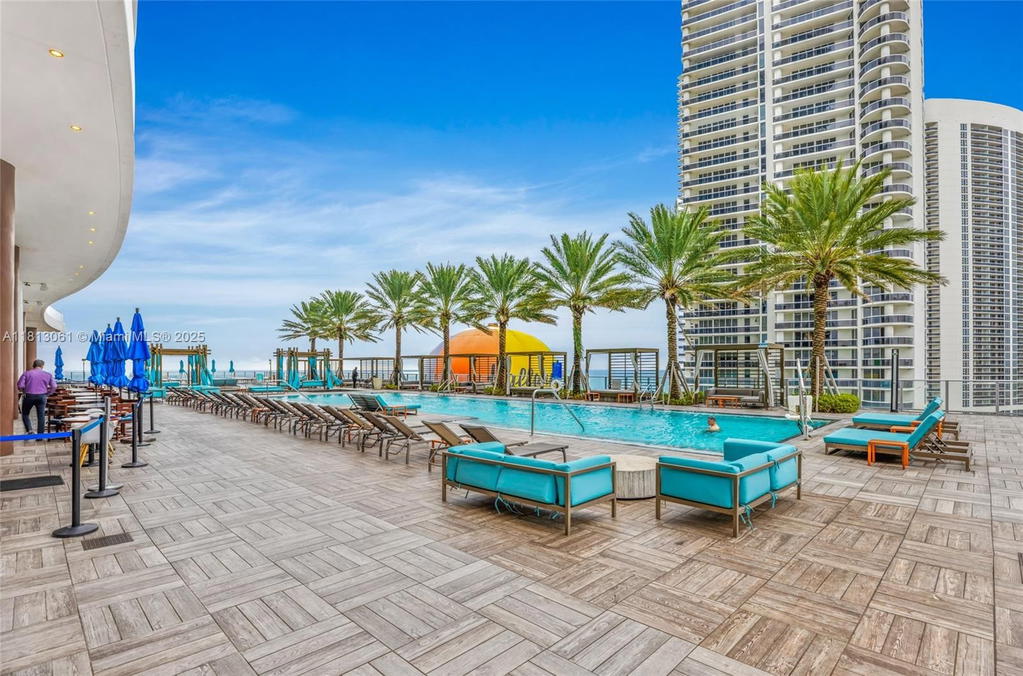 Real estate property located at 4111 Ocean Dr #1709, Broward, 4111 South Ocean Drive Co, Hollywood, FL