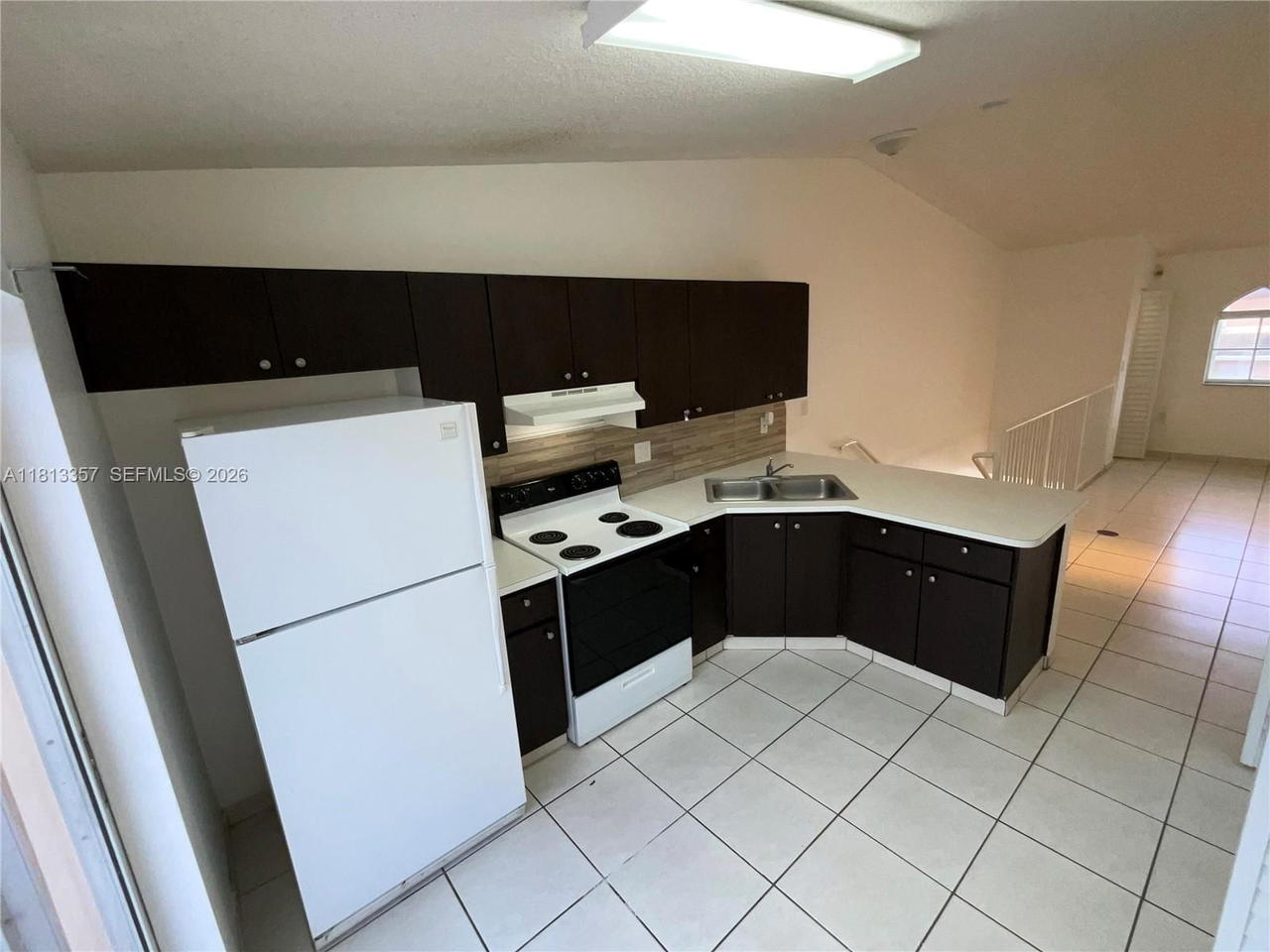 Real estate property located at 6823 36th Ave #201, Miami-dade, El Prado Xvi Condo, Hialeah, FL