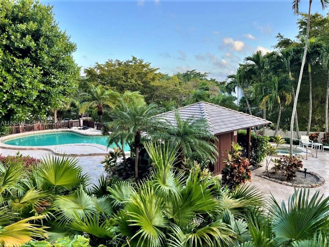 Real estate property located at 1000 QUAYSIDE TE #410, Miami-dade, Towers Of Quayside Condo, Miami, FL