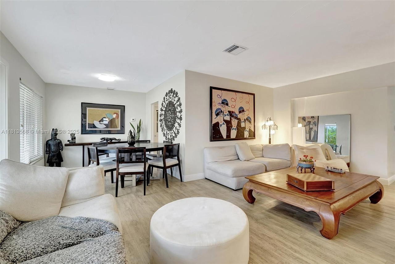 Real estate property located at 1319 Buchanan St, Broward, Hollywood Lakes Section, Hollywood, FL