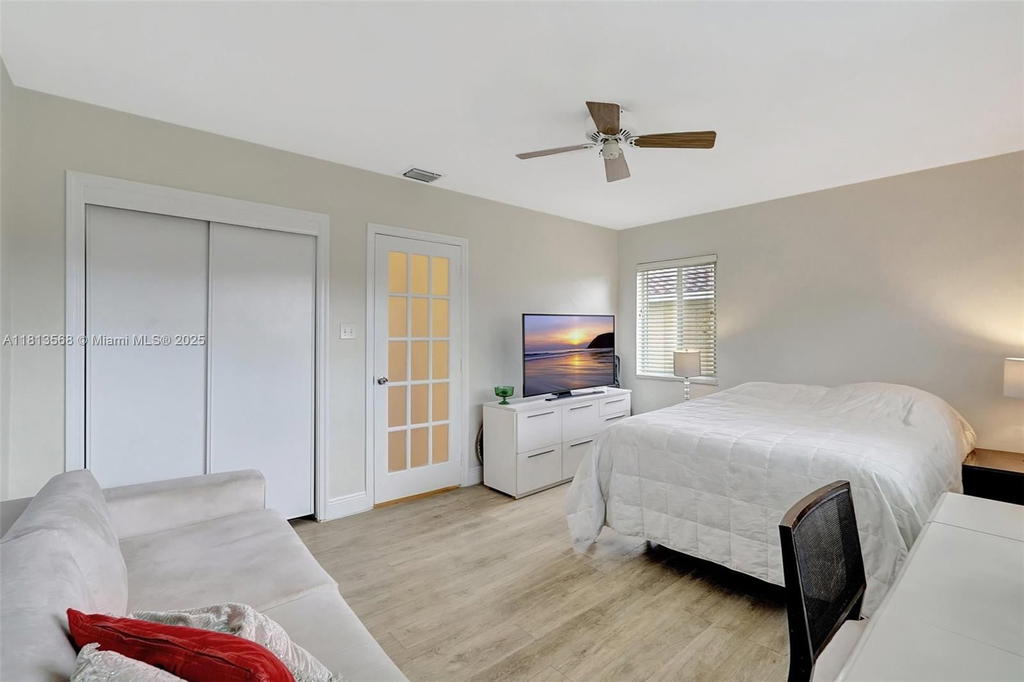Real estate property located at 1319 Buchanan St, Broward, Hollywood Lakes Section, Hollywood, FL