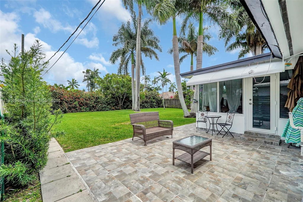 Real estate property located at 1319 Buchanan St, Broward, Hollywood Lakes Section, Hollywood, FL