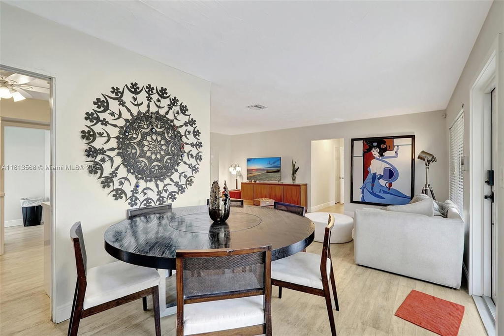 Real estate property located at 1319 Buchanan St, Broward, Hollywood Lakes Section, Hollywood, FL