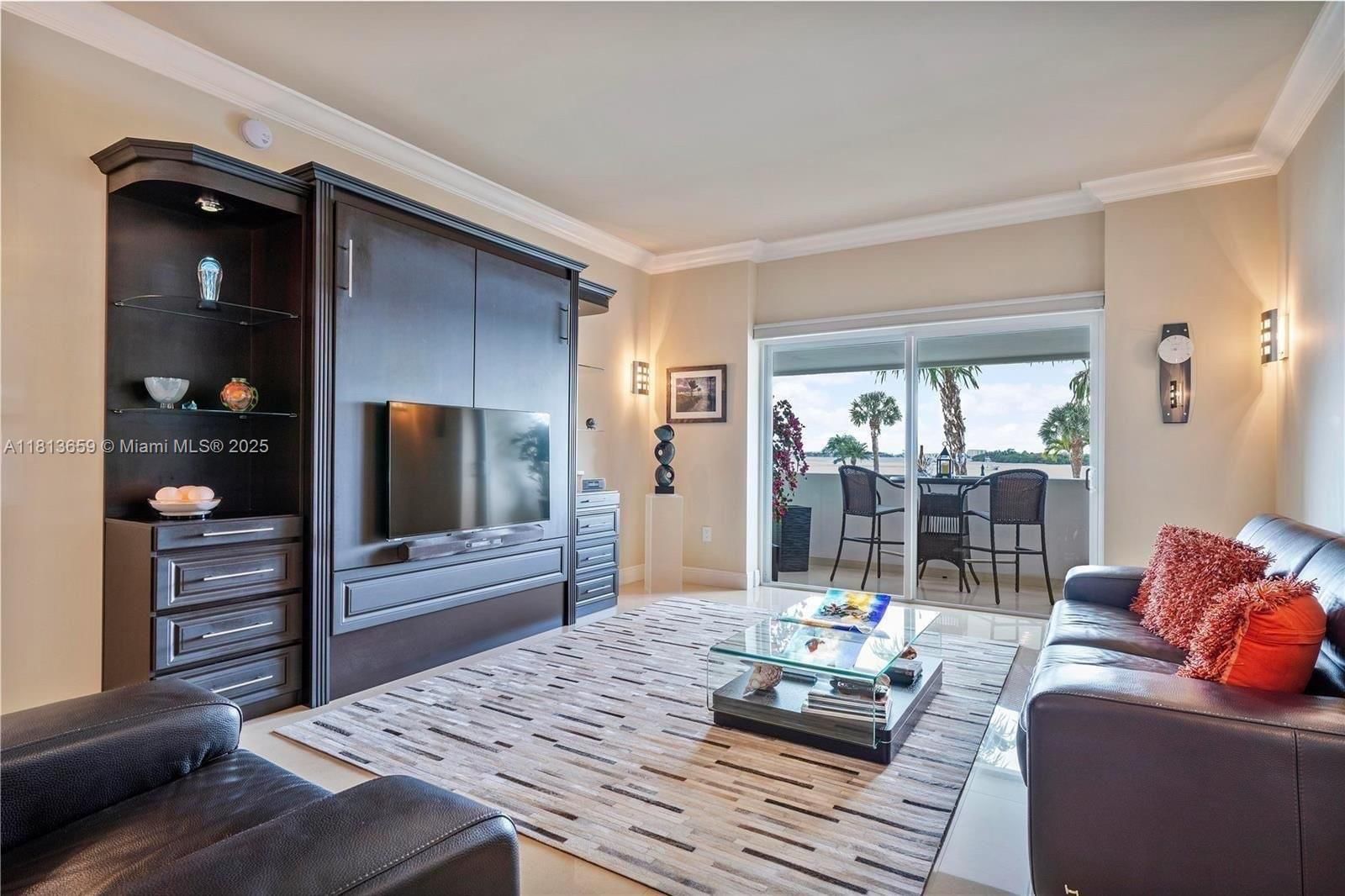 Real estate property located at 300 Bayview Dr #102, Miami-dade, Arlen House Condo, Sunny Isles Beach, FL