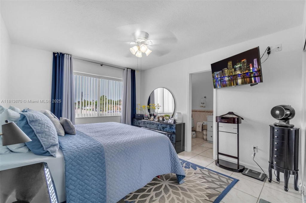 Real estate property located at 401 109th Ave #26, Miami-dade, El Polo Condo, Sweetwater, FL