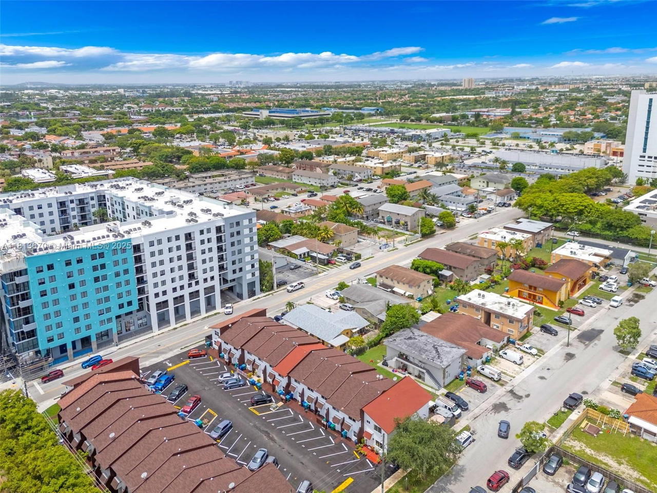 Real estate property located at 401 109th Ave #26, Miami-dade, El Polo Condo, Sweetwater, FL