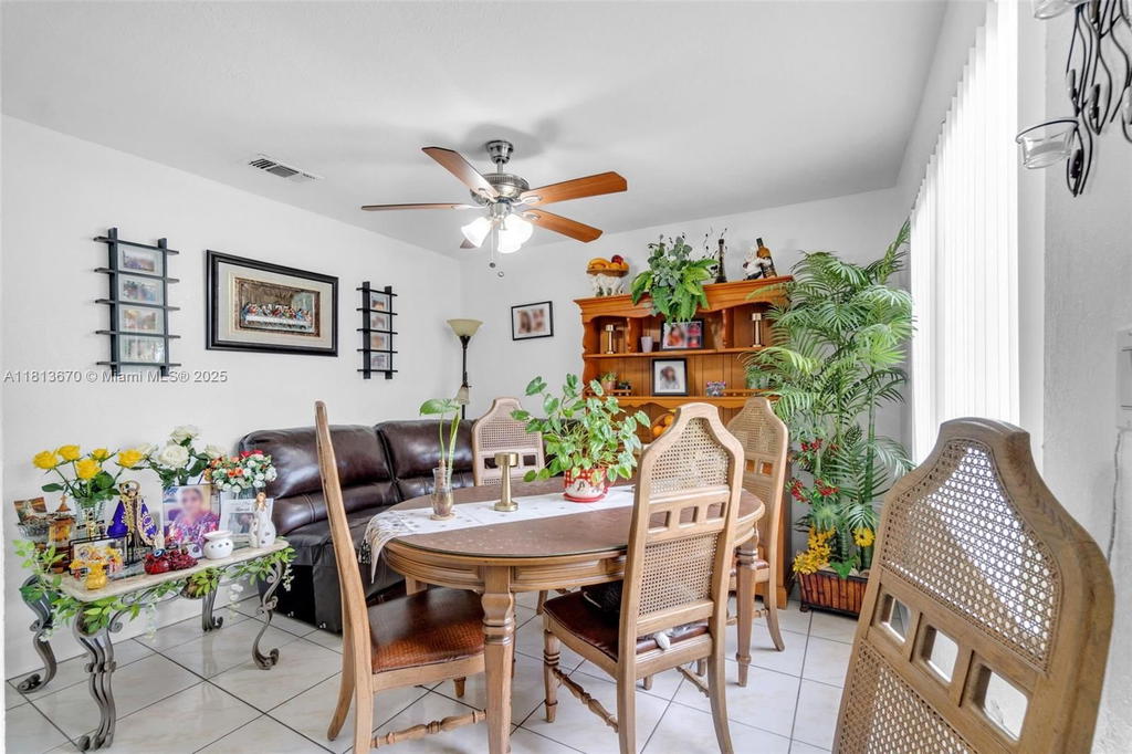 Real estate property located at 401 109th Ave #26, Miami-dade, El Polo Condo, Sweetwater, FL