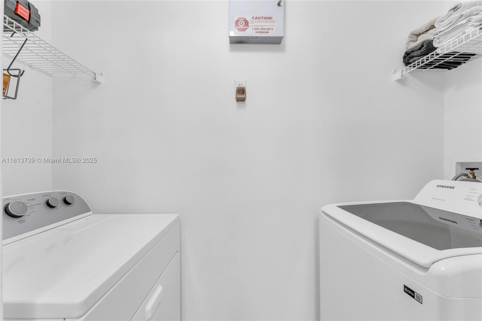 Real estate property located at 4400 160th Ave #1015, Broward, El-ad Villaggio Condo Bld, Miramar, FL