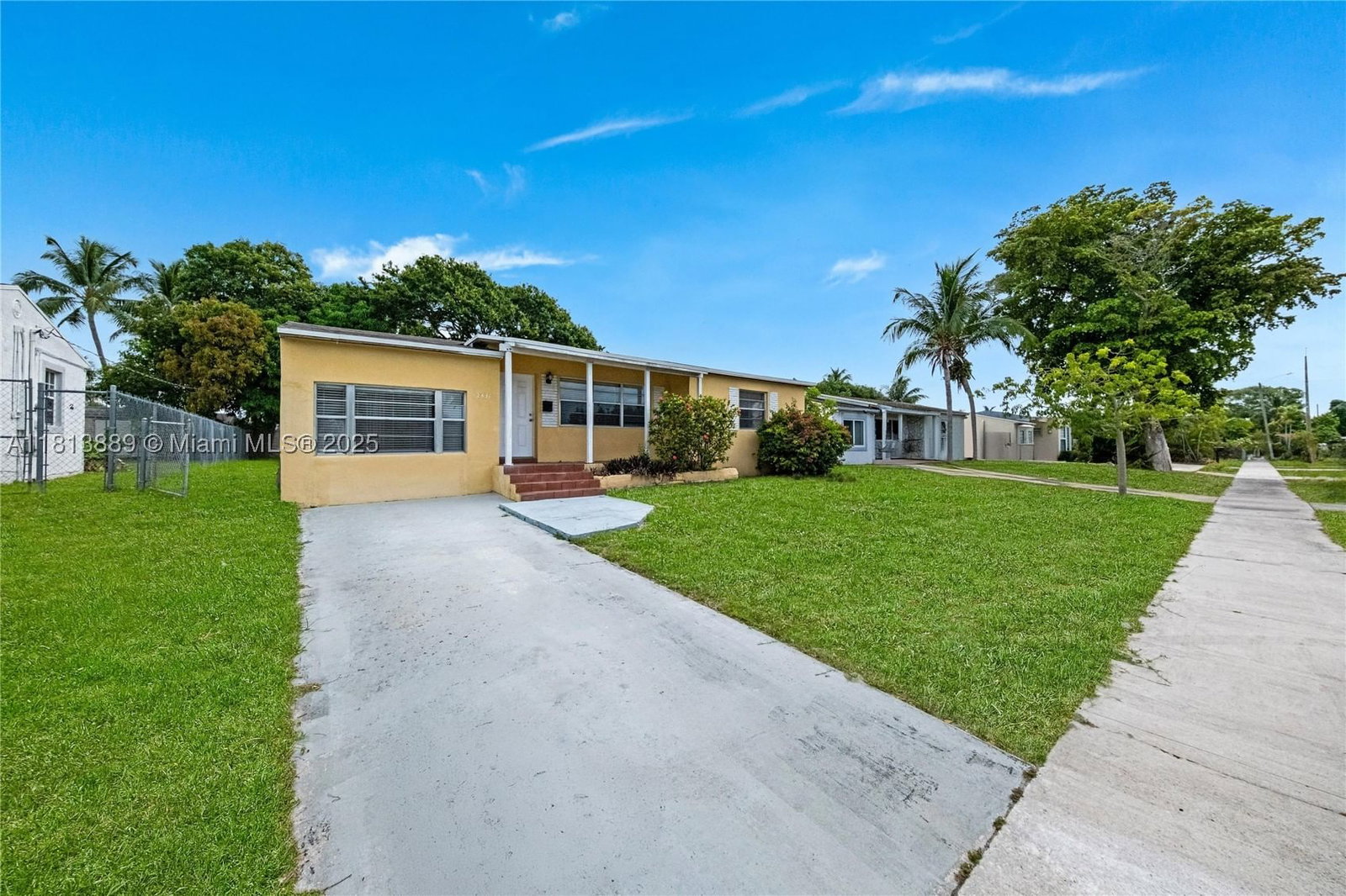 Real estate property located at 2431 Rodman St, Broward, Washington Heights Add, Hollywood, FL