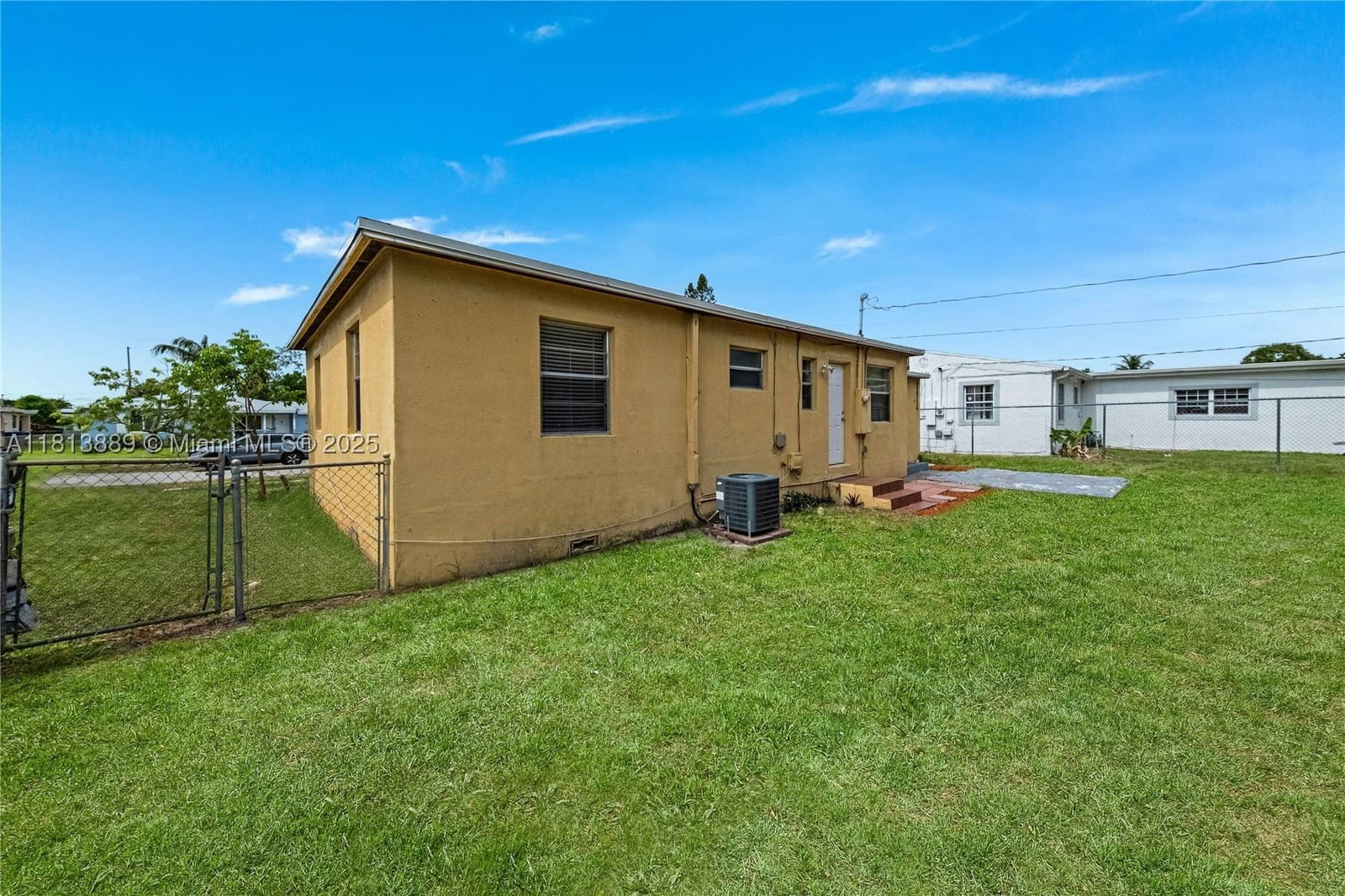 Real estate property located at 2431 Rodman St, Broward, Washington Heights Add, Hollywood, FL