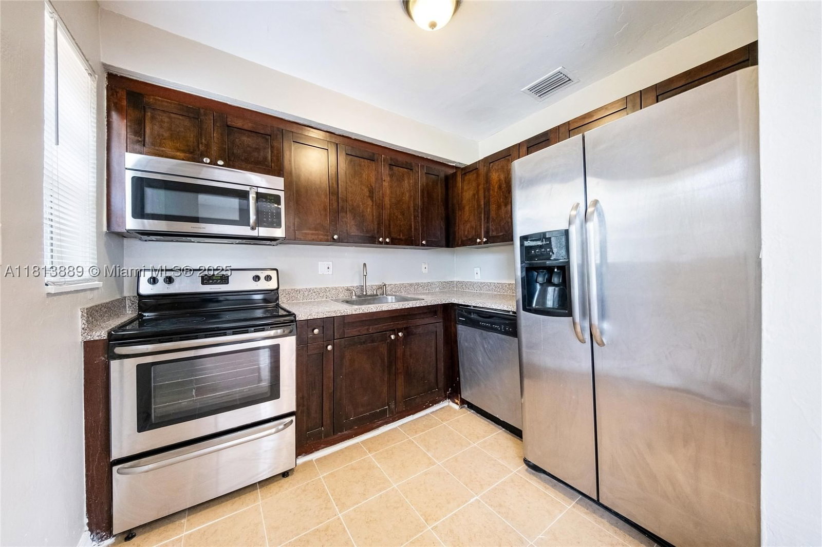 Real estate property located at 2431 Rodman St, Broward, Washington Heights Add, Hollywood, FL
