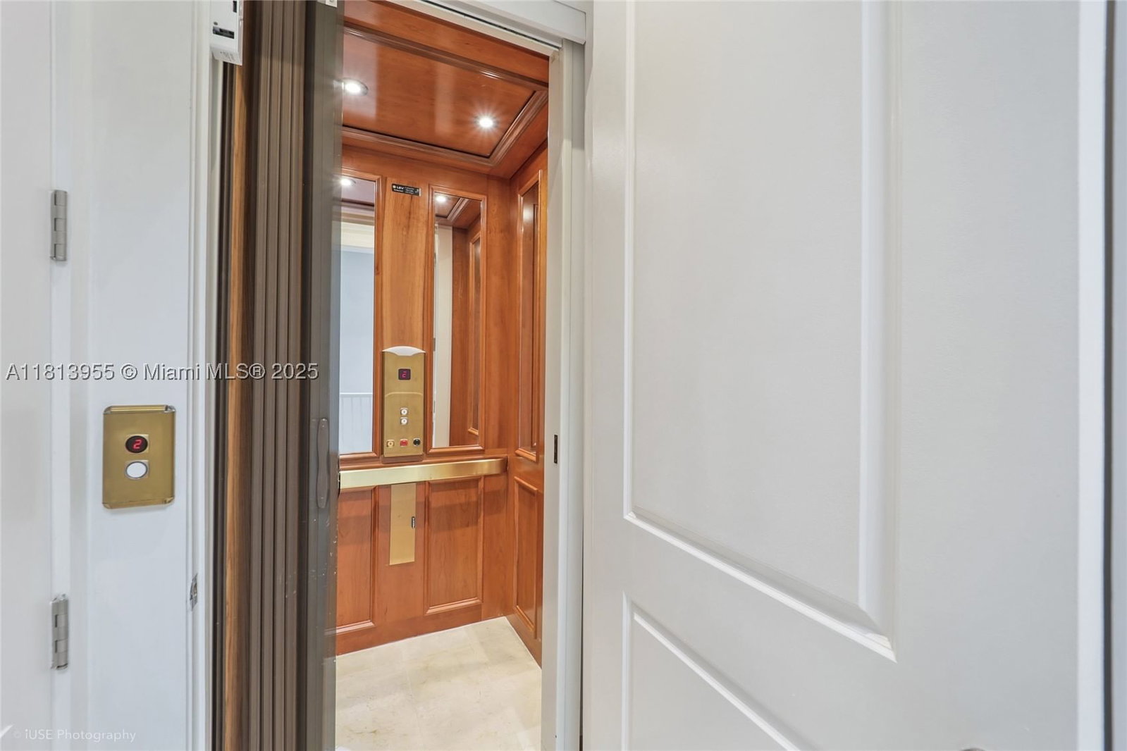 Real estate property located at 647 Almeria Ave, Miami-dade, Almeria Replat, Coral Gables, FL