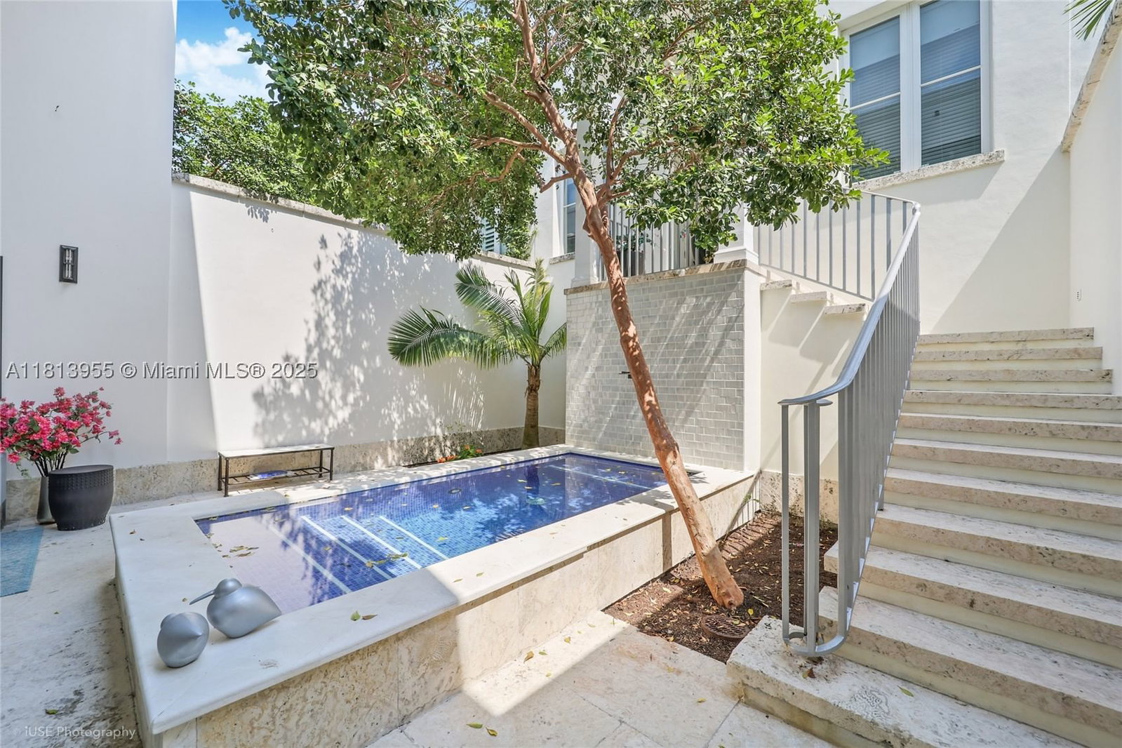 Real estate property located at 647 Almeria Ave, Miami-dade, Almeria Replat, Coral Gables, FL