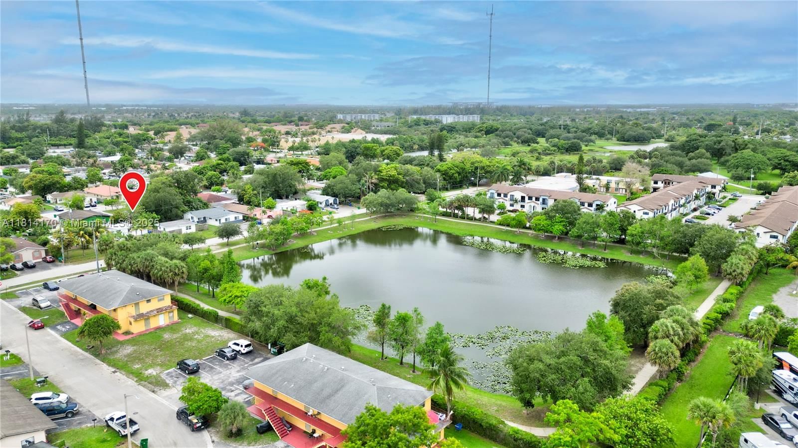 Real estate property located at 6044 37th St, Broward, Sun Land Park, Miramar, FL