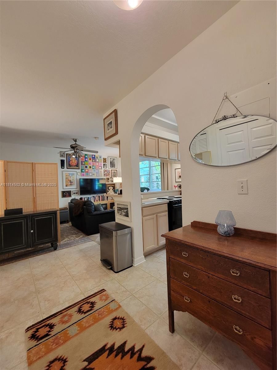 Real estate property located at 359 Meridian Ave A103, Miami-dade, Enclave On South Beach, Miami Beach, FL