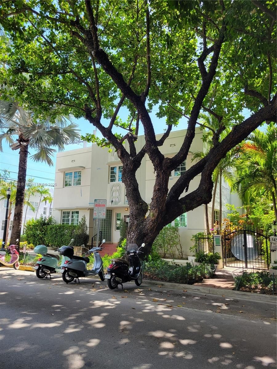 Real estate property located at 359 Meridian Ave A103, Miami-dade, Enclave On South Beach, Miami Beach, FL