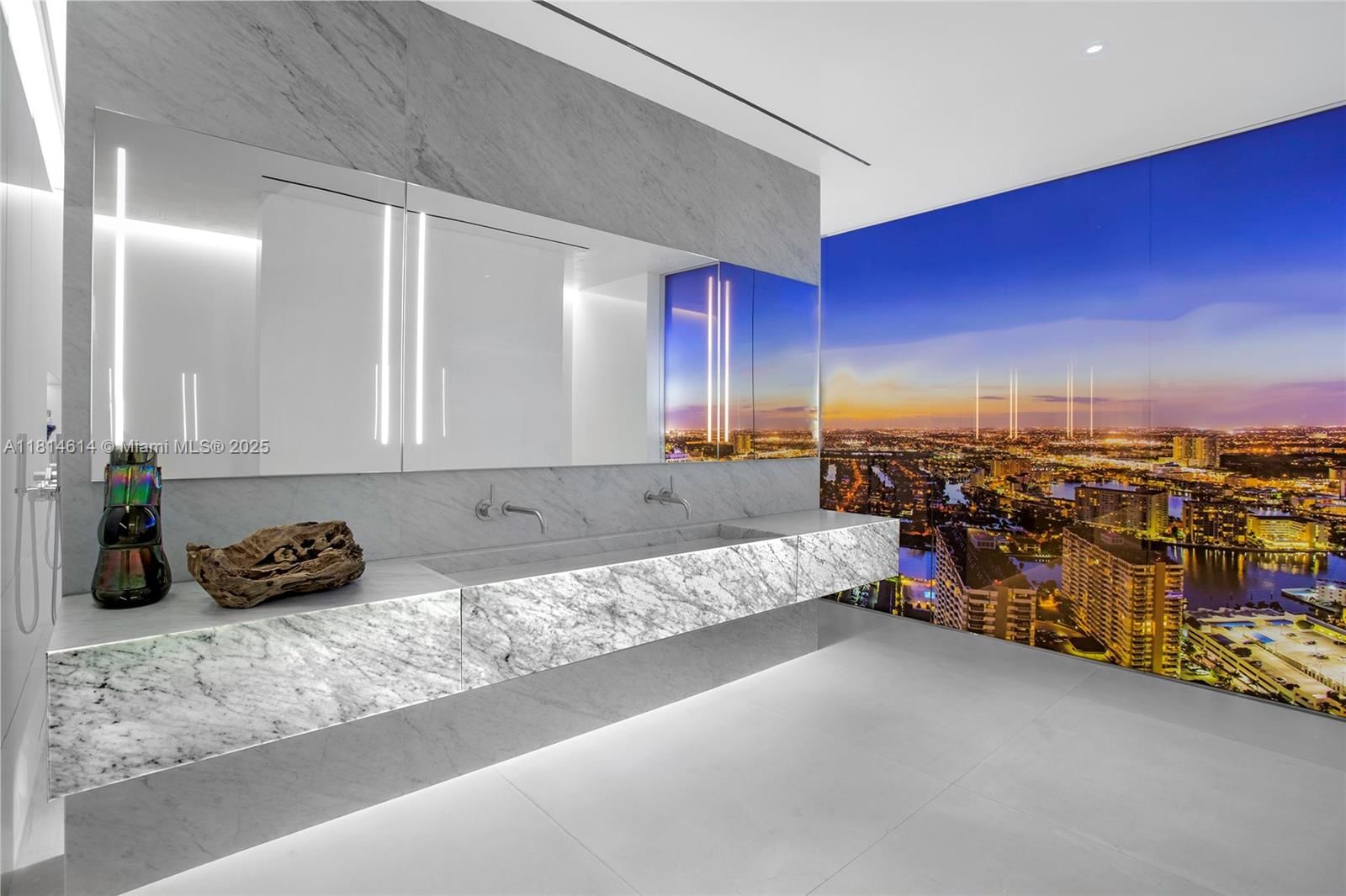 Real estate property located at 2000 OCEAN DRIVE #5A, Broward, 2000 Ocean, Hallandale Beach, FL