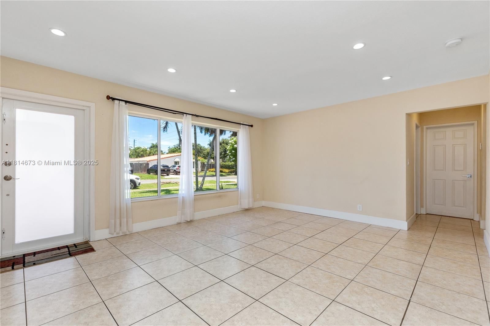 Real estate property located at 918 6th St, Broward, Gulfstream Estates, Hallandale Beach, FL
