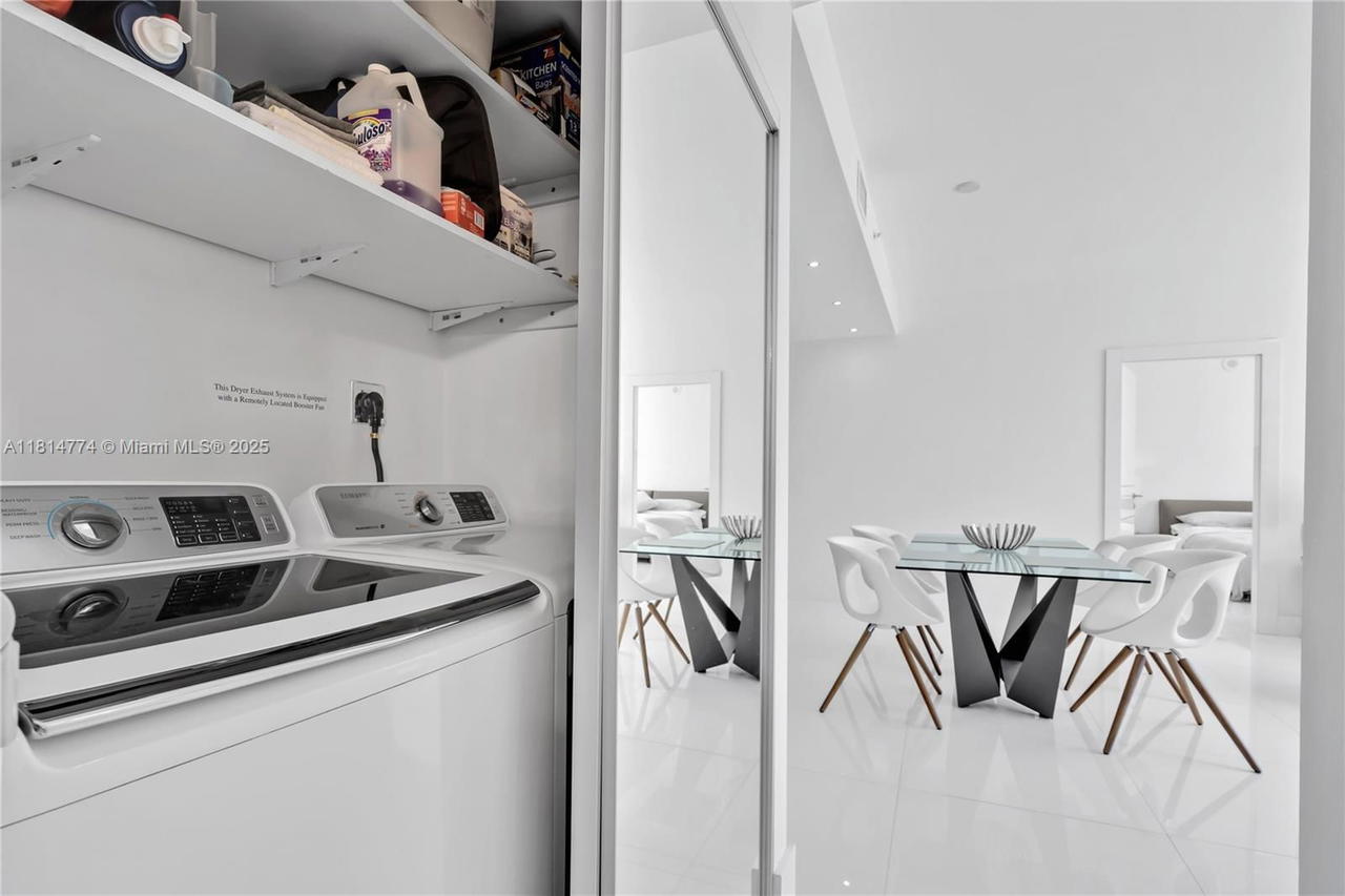Real estate property located at 90 3rd St #2513, Miami-dade, Ivy Condo, Miami, FL