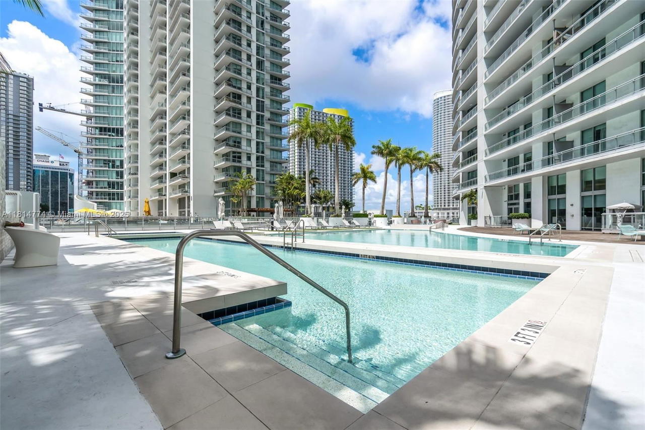Real estate property located at 90 3rd St #2513, Miami-dade, Ivy Condo, Miami, FL