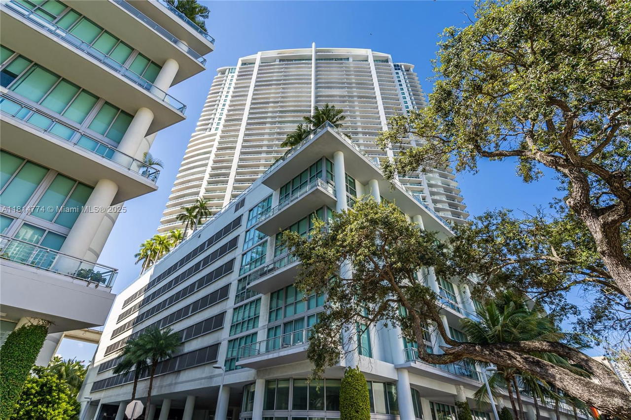 Real estate property located at 90 3rd St #2513, Miami-dade, Ivy Condo, Miami, FL