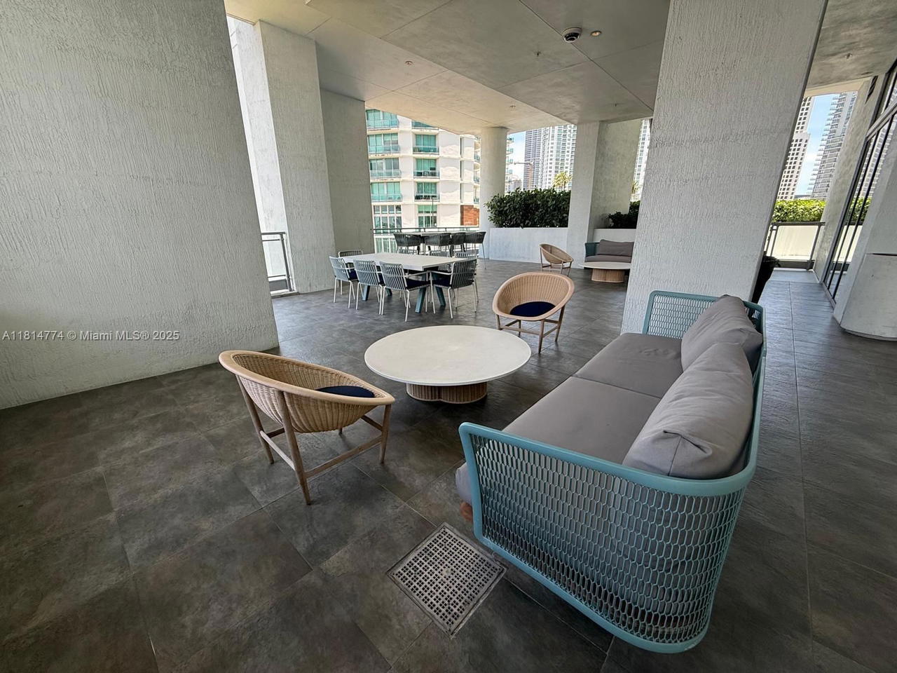 Real estate property located at 90 3rd St #2513, Miami-dade, Ivy Condo, Miami, FL