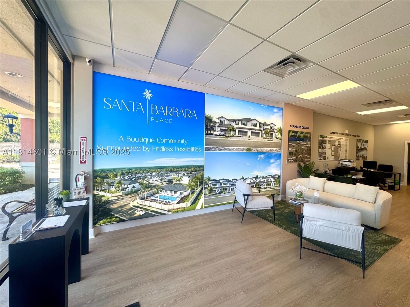 Real estate property located at 6088 Barbara Circle, Collier, Santa Barbara Place, Naples, FL