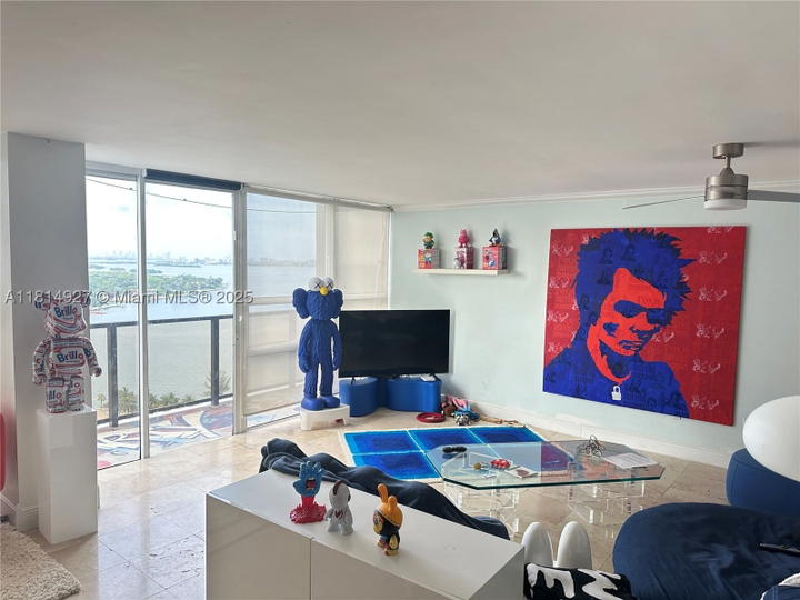 Real estate property located at 600 36th St PH14, Miami-dade, Charter Club Condo, Miami, FL
