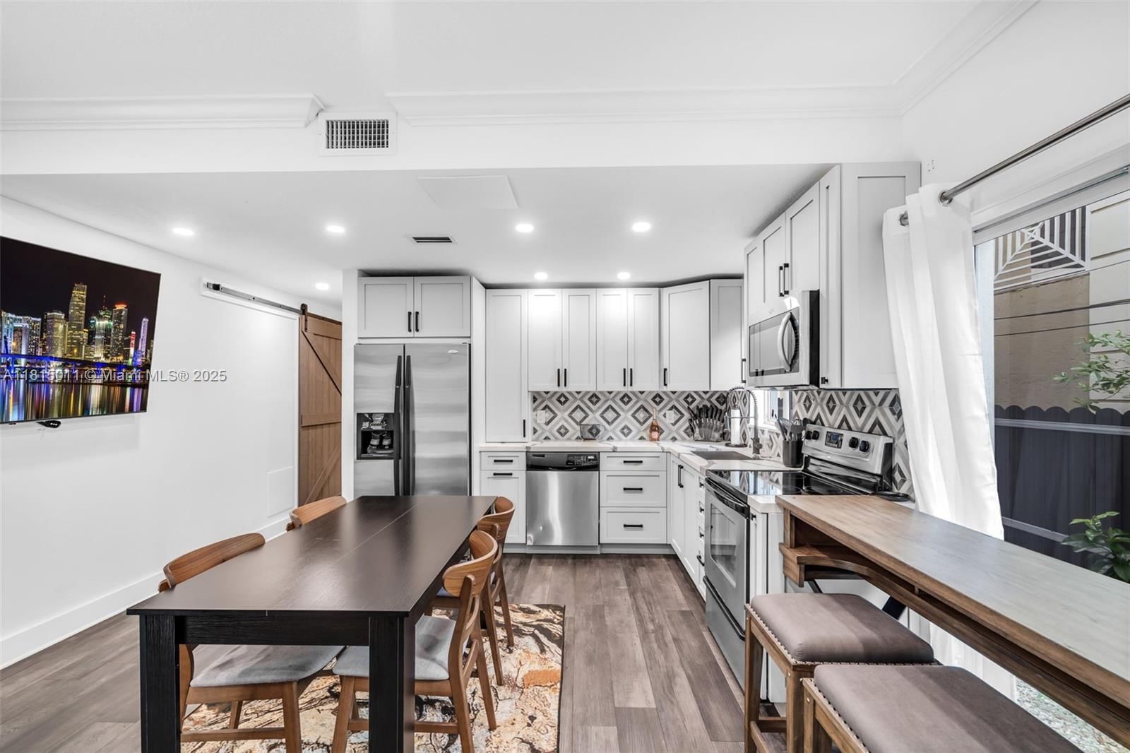 Real estate property located at 3145 Day Ave #1, Miami-dade, Biscayne Realty Cos Sub O, Miami, FL