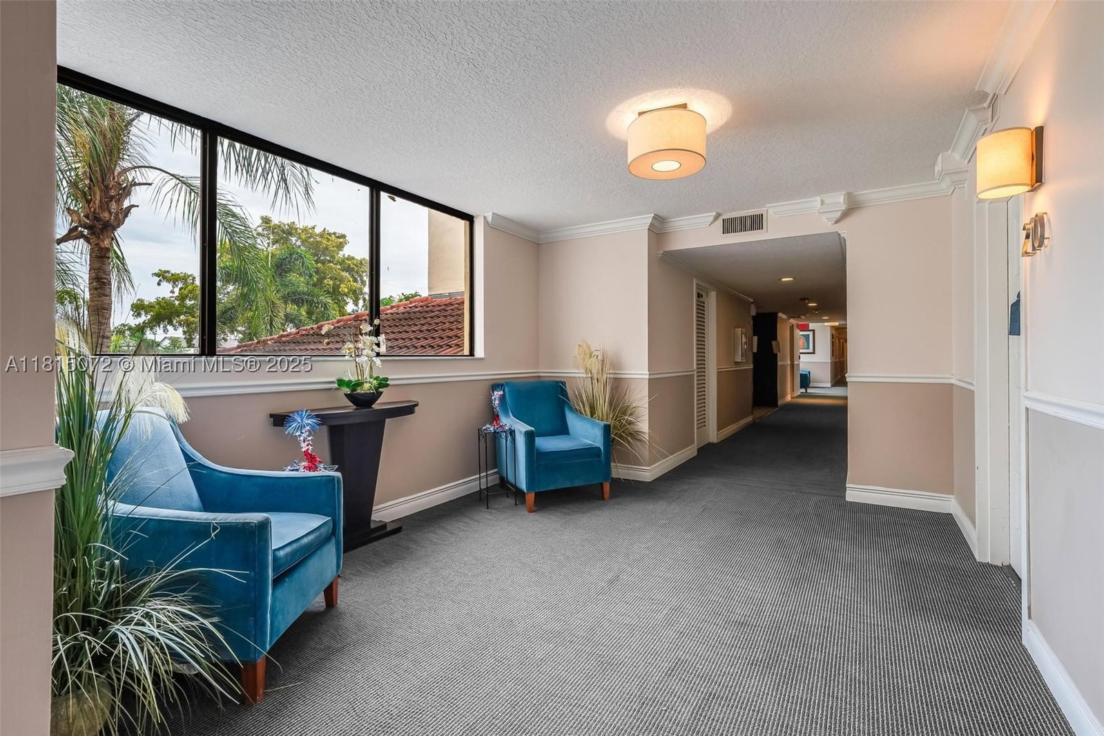 Real estate property located at 106 Lake Emerald Dr #210, Broward, Lake Emerald Condominium, Oakland Park, FL