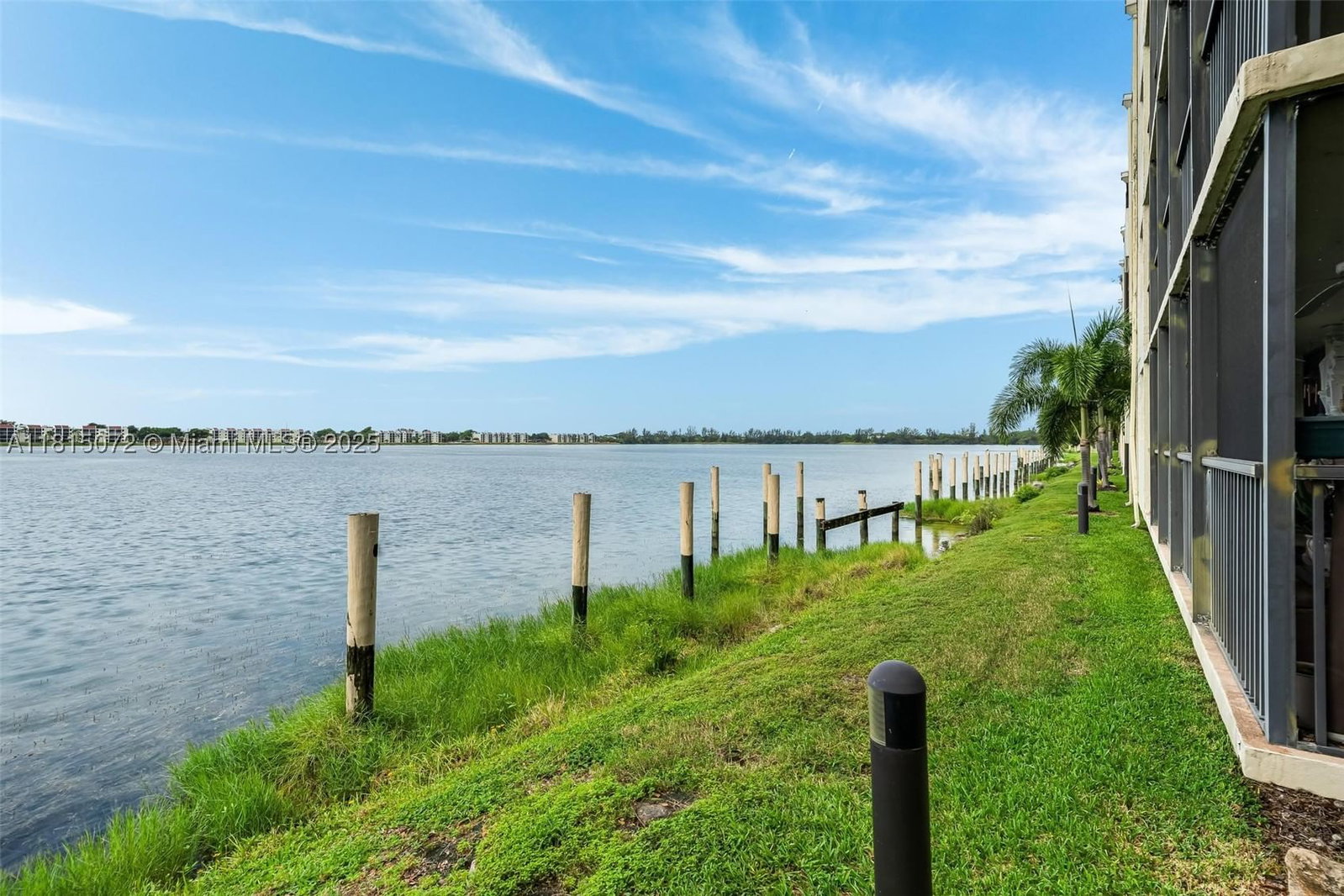 Real estate property located at 106 Lake Emerald Dr #210, Broward, Lake Emerald Condominium, Oakland Park, FL