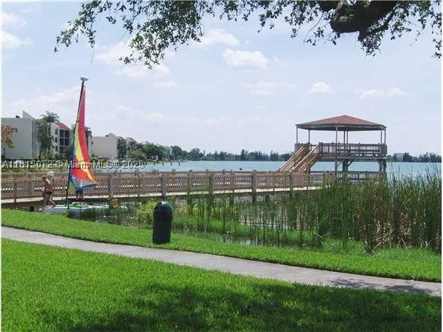 Real estate property located at 106 Lake Emerald Dr #210, Broward, Lake Emerald Condominium, Oakland Park, FL