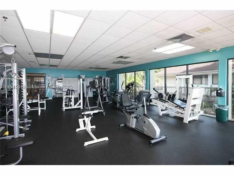 Real estate property located at 106 Lake Emerald Dr #210, Broward, Lake Emerald Condominium, Oakland Park, FL