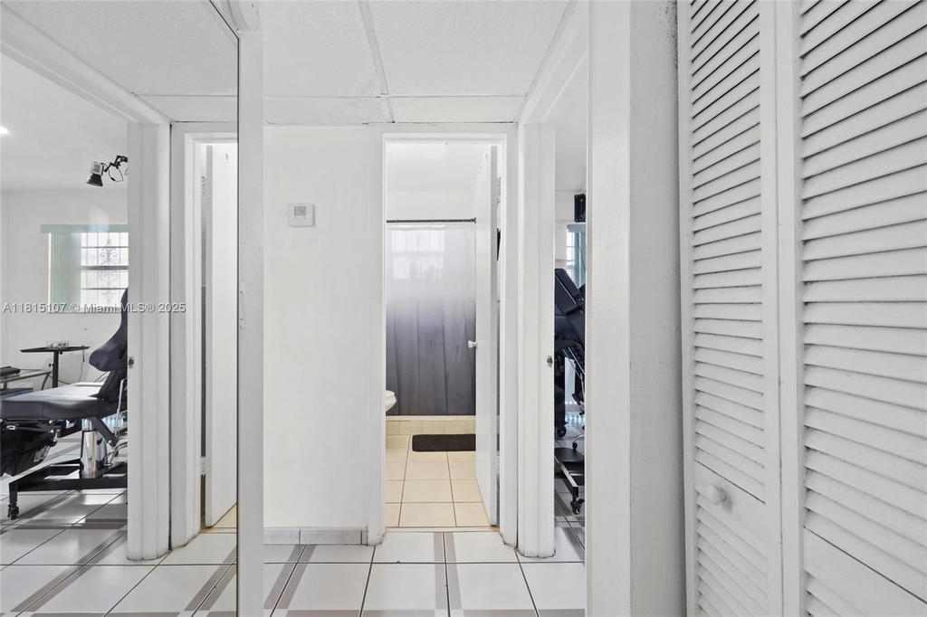 Real estate property located at 2498 17th Ave #4311, Miami-dade, Grove Gardens Condo, Miami, FL