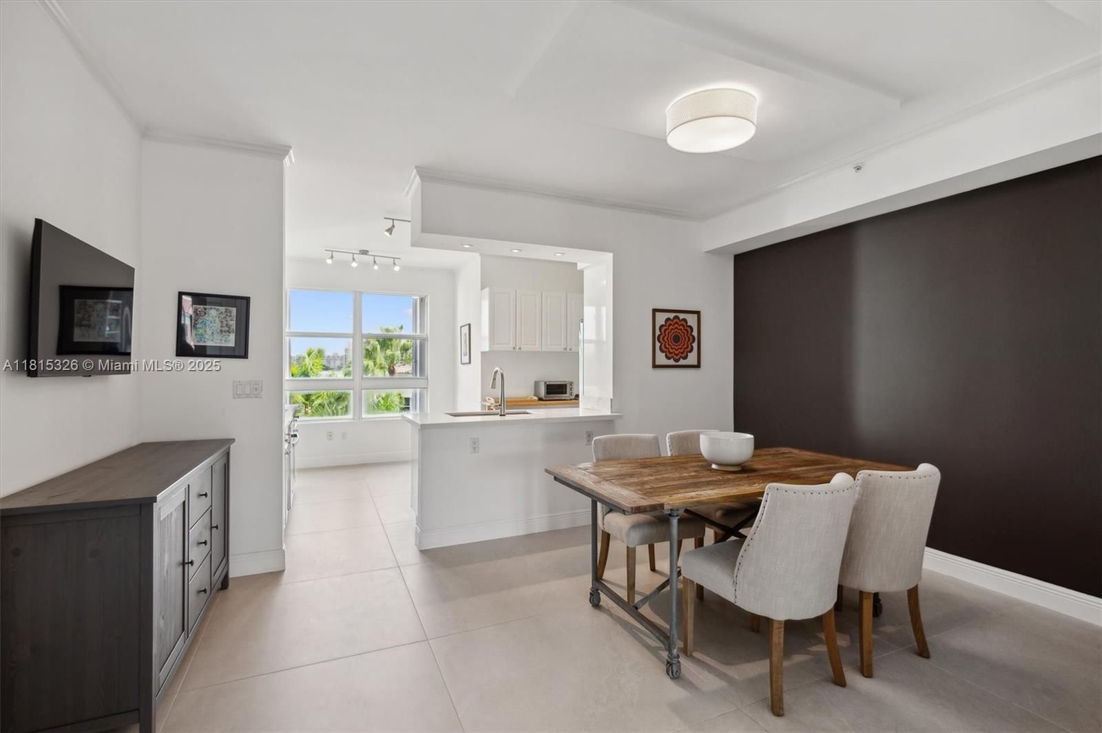 Real estate property located at 713 Crandon Blvd PH-3, Miami-dade, Resort Villa Two Condo, Key Biscayne, FL